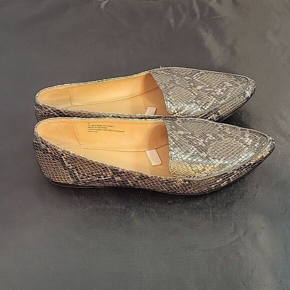 A.NEW DAY SNAKE SKIN POINTED TOE SLIP-ON WOMEN"S FLAT SHOE - Picture 5 of 15